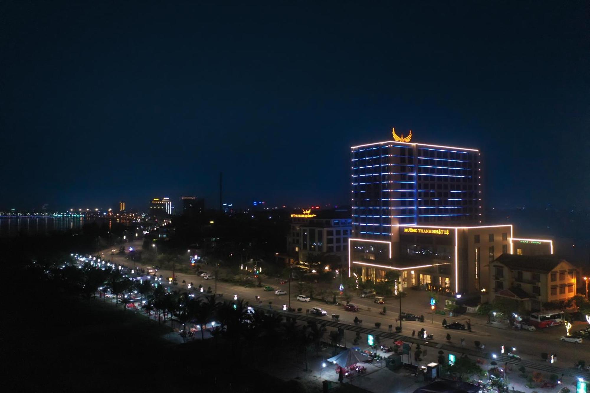 Muong Thanh Luxury Nhat Le Hotel Dong Hoi Dış mekan fotoğraf