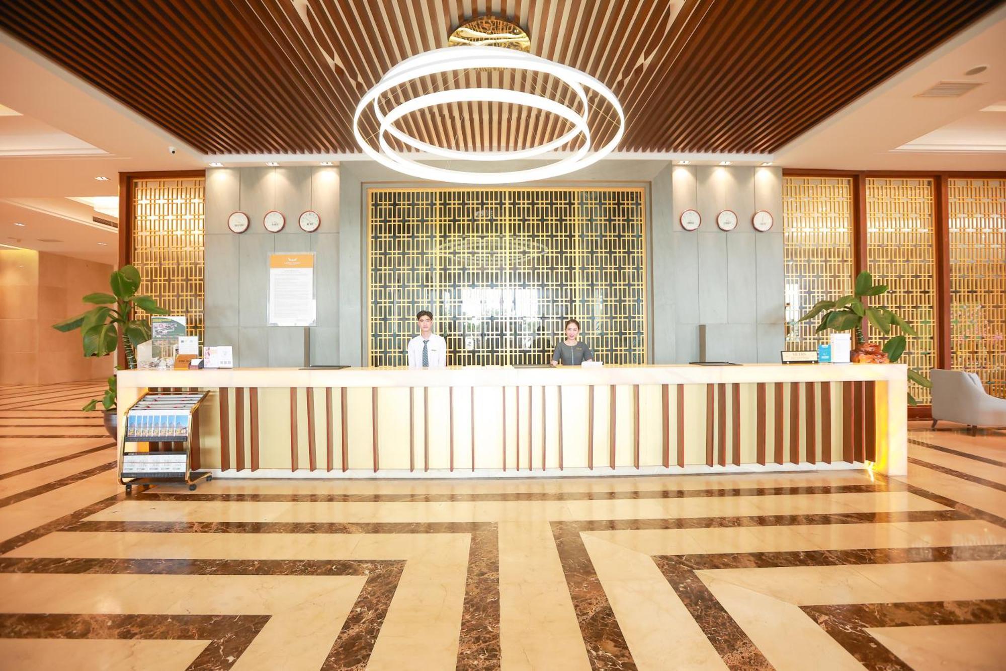 Muong Thanh Luxury Nhat Le Hotel Dong Hoi Dış mekan fotoğraf