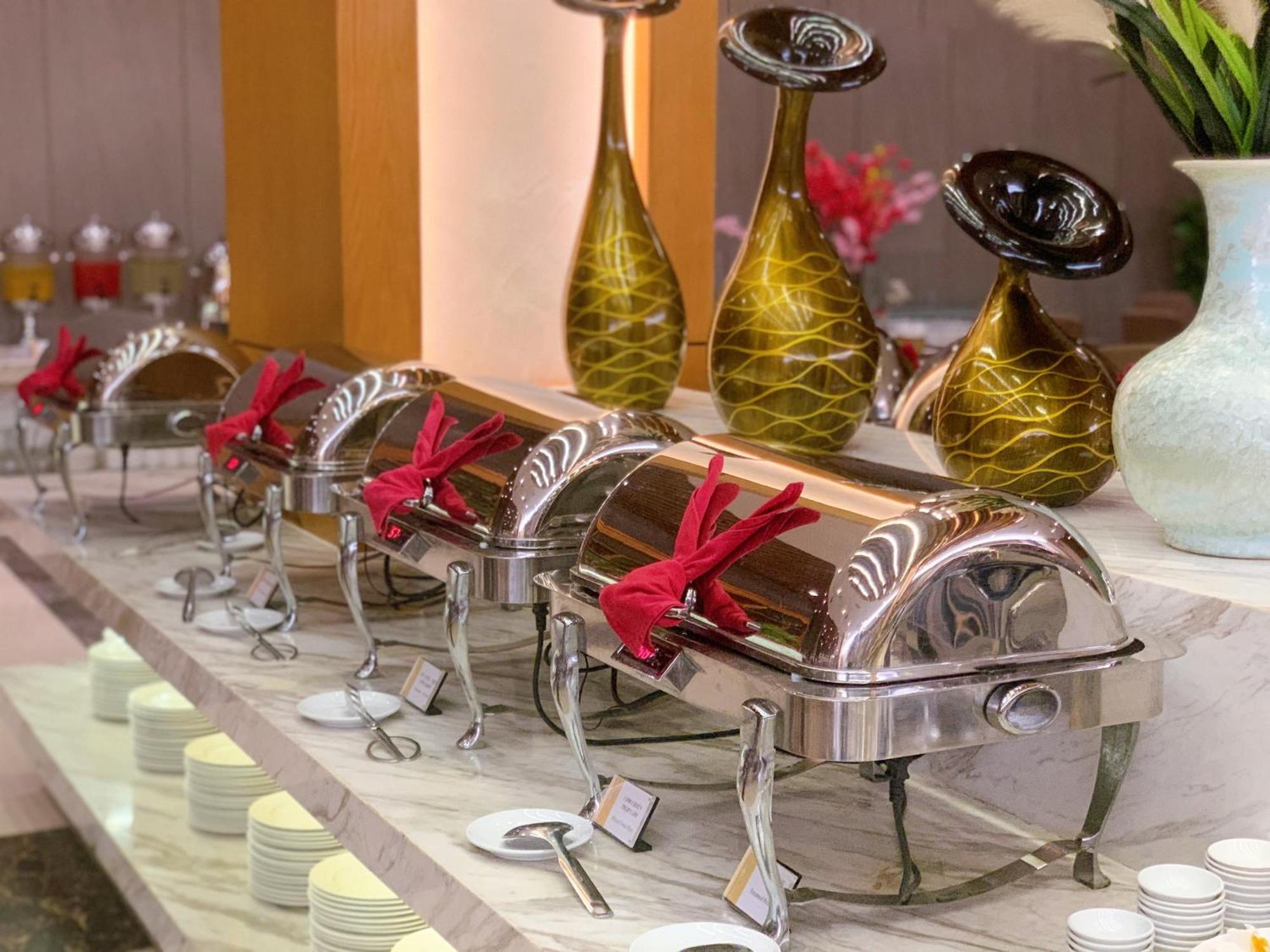 Muong Thanh Luxury Nhat Le Hotel Dong Hoi Dış mekan fotoğraf