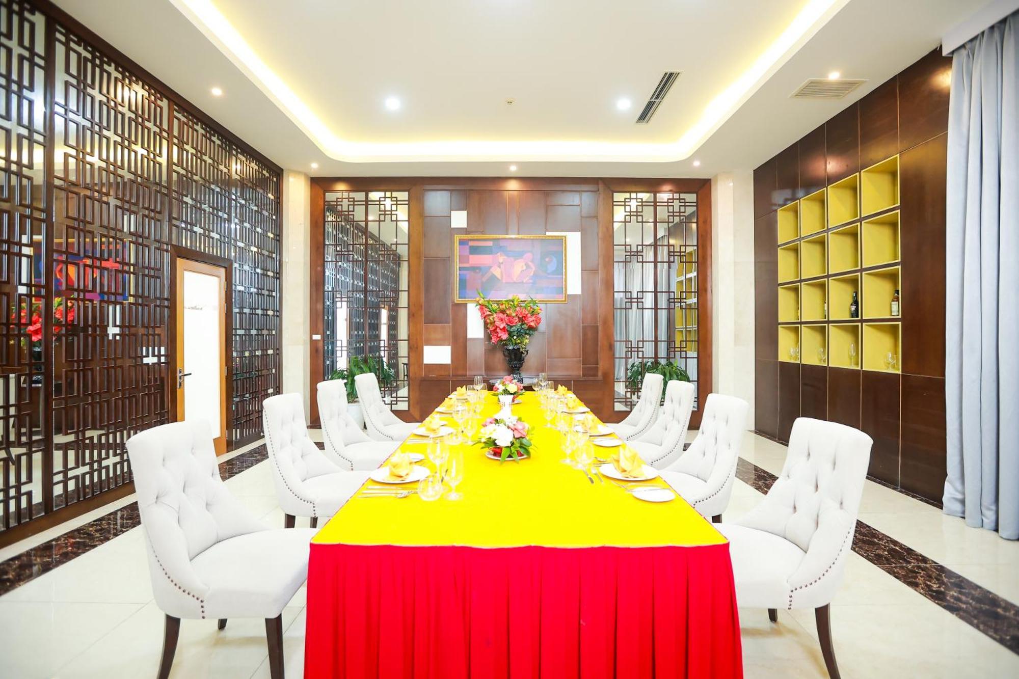 Muong Thanh Luxury Nhat Le Hotel Dong Hoi Dış mekan fotoğraf