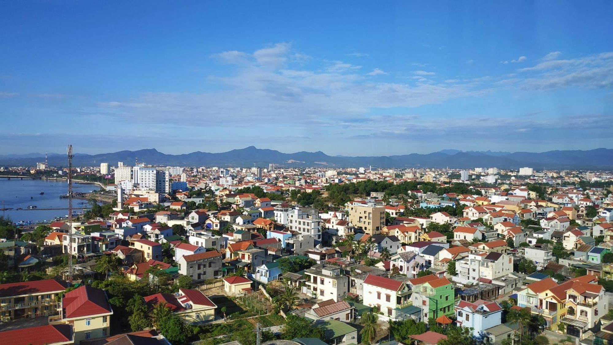 Muong Thanh Luxury Nhat Le Hotel Dong Hoi Dış mekan fotoğraf